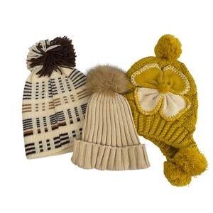 Bundle Womens‎ Knit Beanies Pom Pom Flower Earflap Cozy Winter Hats Lot of 3